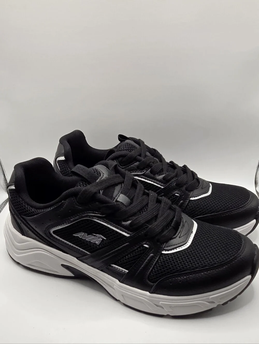 AVIA Avi-Rex Black Athletic Sneakers with White Sole